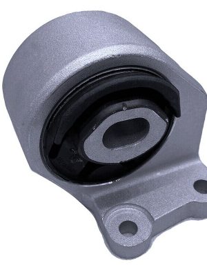 LAND ROVER DISCOVERY 3 & 4 - Transfer Box Mounting Bracket and Bush LR092039