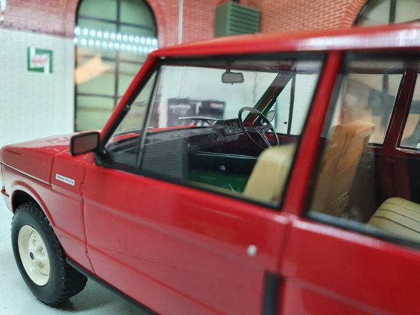 1:76 Scale Model Rang Rover Classic - Image 3