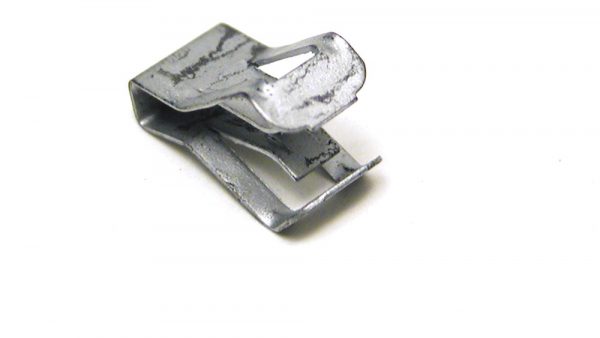 Discovery 3/4 and Range Rover Sport Dashboard Interior Trim Steel Clip FYC500040