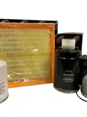 DISCOVERY 2  TD5 ENGINE SERVICE FILTER KIT RECOVERY BRAND AND 7 LITRES OIL