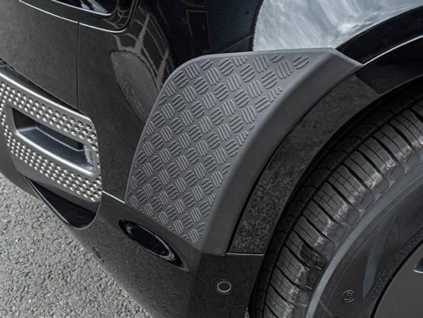 DEFENDER - 2020 ONWARDS FRONT BUMPER SIDE PROTECTION TRIM - Image 2