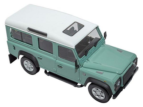 Diecast 1:24 Scale Model