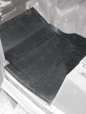 Heavy-Duty Rubber Mat with Foam Backing