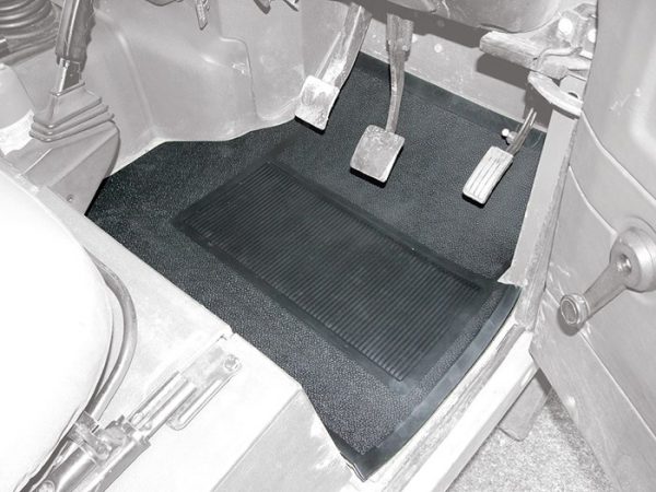 Heavy-Duty Rubber Mat with Foam Backing