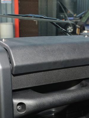 Land Rover Defender 90 110 interior Glovebox Facia Plate \ DA2603
