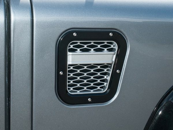 XS Air Intake Grille