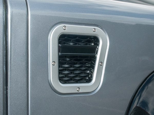 XS Air Intake Grille