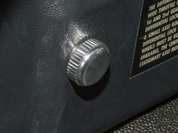 Fuse Box Screw