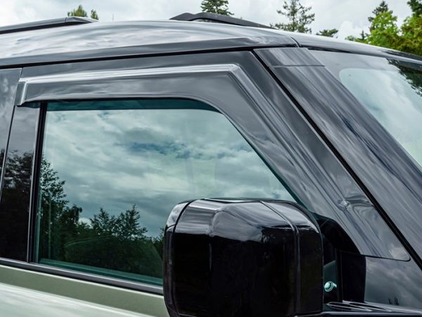 Wind Deflector Kit