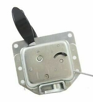 LAND ROVER DEFENDER  REAR DOOR HANDLE WITH CENTRAL LOCKING  FUB500060