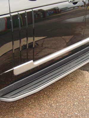 RANGE ROVER L405 2013 ONWARDS SIDE STEPS WITH ALUMINIUM TRIM (PAIR) UK MADE