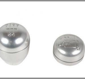 DEFENDER 83-94 TERRAFIRMA ALLOY GEAR AND TRANSFER BOX LEVER KNOBS. PART TF928