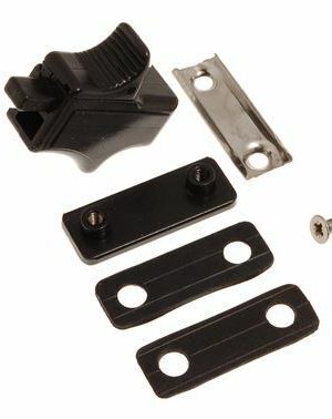 LAND ROVER DEFENDER 90/110/130 - SIDE/REAR SLIDING WINDOW CATCH RH - MWC7648