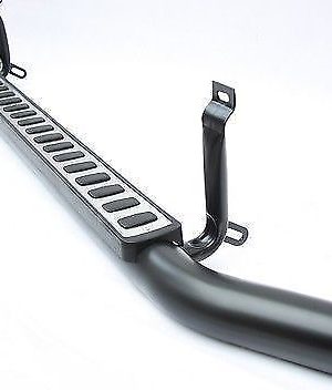 LAND ROVER Defender 110 Fire & Ice style ‘Ebony & Ivory’ side steps (2)-RE110