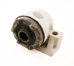 Land Rover Freelander 1 - Front Lower Left Hand Suspension Arm Housing & Bush