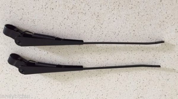 Land Rover Series 3 Front Windscreen Wiper Arms PRC2620 & PRC2621