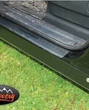 LAND ROVER DISCOVERY 3 & 4 Sill Protection Rock Sliders Black Finish-DA7534B