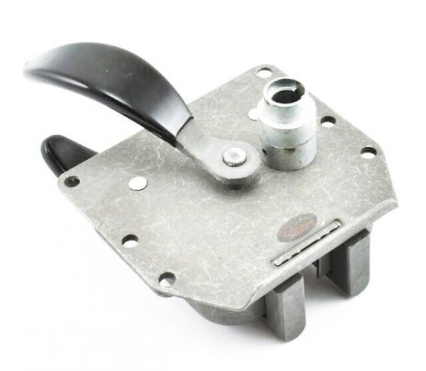 LAND ROVER DEFENDER 90 110 REAR END DOOR LATCH HANDLE ANTI-BURST  MUC1030