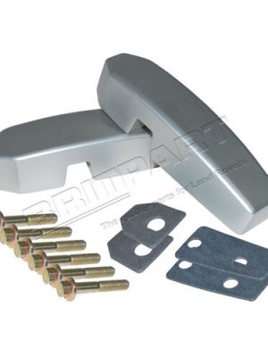 LAND ROVER DEFENDER - Billet Aluminium Windscreen Bracket Kit SILVER -TERRAFIRMA
