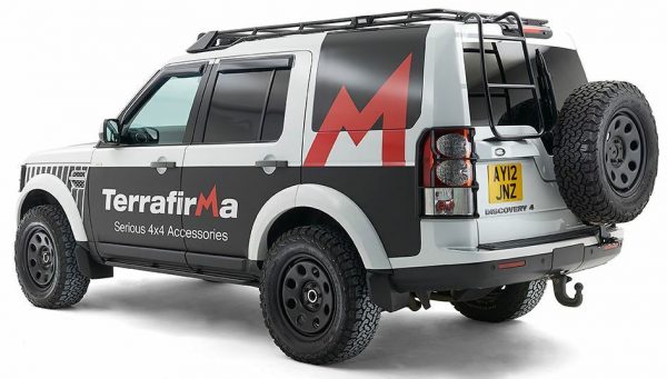 LAND ROVER DISCOVERY 3 & 4 - TERRAFIRMA SWING AWAY SPARE WHEEL CARRIER  TF053