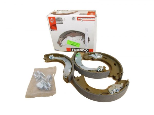 LAND ROVER DISCOVERY 3 & 4 OEM REAR HANDBRAKE SHOE SET & LINING KIT - LR031947G