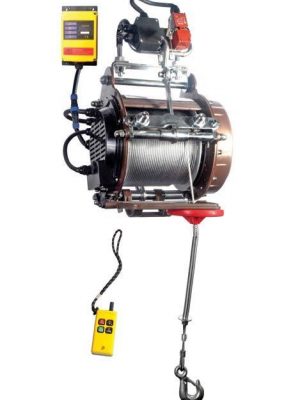 Warrior 240v 800kg Scaffold / Gantry Hoist WITH WIRELESS REMOTE- 240VSH800WRC